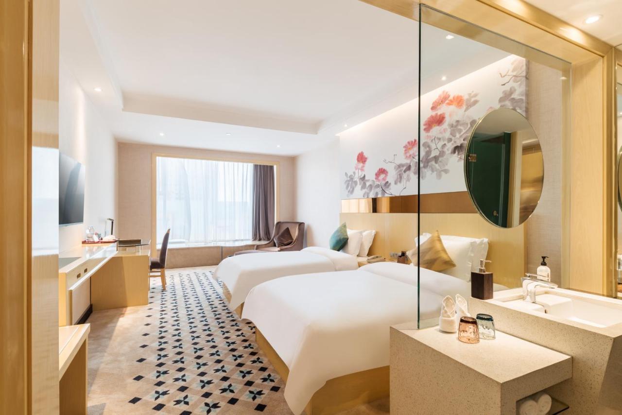 Paco Hotel Suyuan Metro Guangzhou-Free Shuttle Bus For Canton Fair ภายนอก รูปภาพ