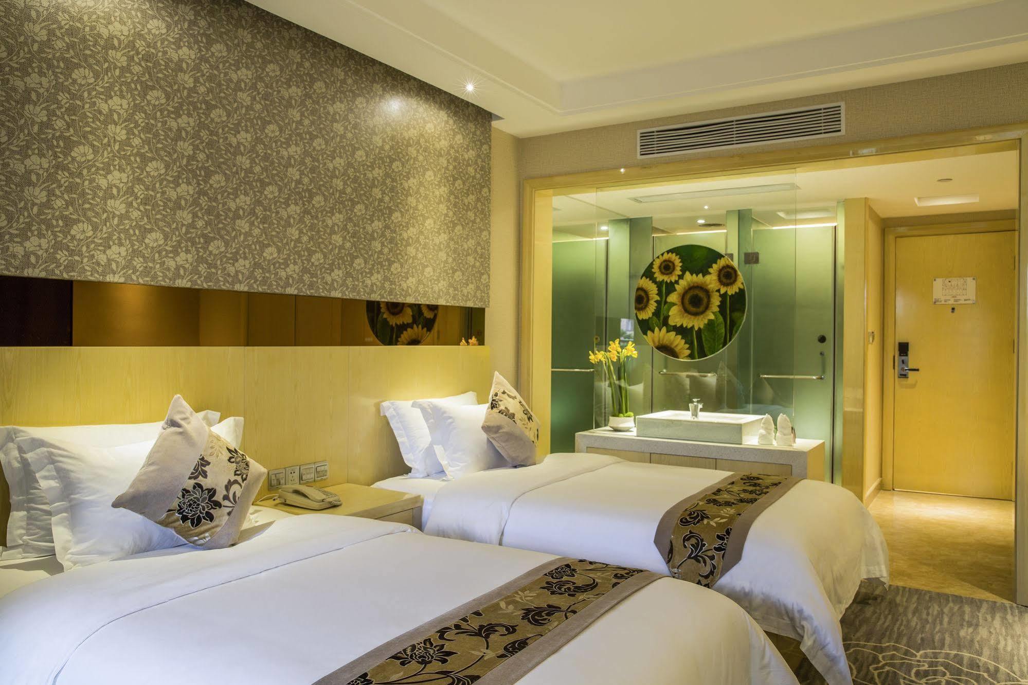 Paco Hotel Suyuan Metro Guangzhou-Free Shuttle Bus For Canton Fair ภายนอก รูปภาพ